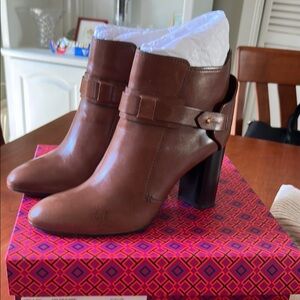 Tory Burch Brown Leather Ankle Boots